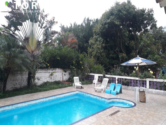 Imóvel com 4 Quartos à Venda, 200 m² em Centro - Araçoiaba Da Serra