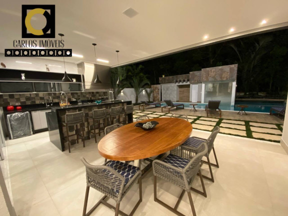 Imagem Casa com 8 Quartos à Venda, 617 m² em Bertioga Imagem Casa com 8 Quartos à Venda, 617 m² em Bertioga