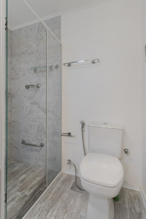 Imagem Imóvel com 2 Quartos à Venda, 75 m² em Petrópolis - Porto Alegre