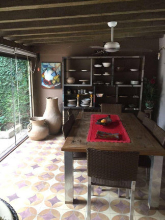 Casa com 4 Quartos à Venda, 185 m² em Jardim Suíça - Volta Redonda