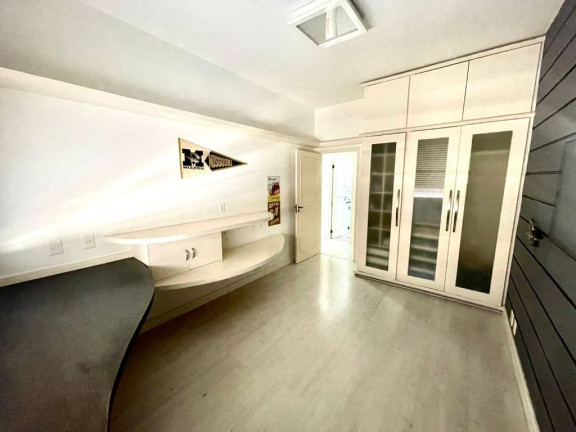 Imagem Apartamento com 4 Quartos à Venda, 250 m² em Copacabana - Rio De Janeiro Imagem Apartamento com 4 Quartos à Venda, 250 m² em Copacabana - Rio De Janeiro
