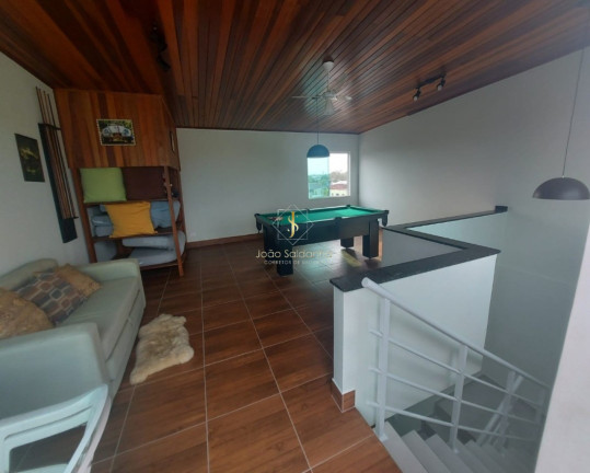 Imagem Sobrado com 3 Quartos à Venda, 250 m² em Coroados - Guaratuba Imagem Sobrado com 3 Quartos à Venda, 250 m² em Coroados - Guaratuba
