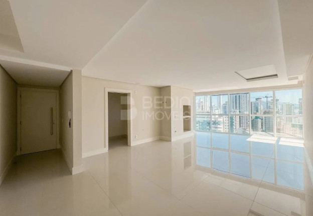 Imagem Apartamento com 3 Quartos à Venda, 114 m² em Centro - Balneário Camboriú Imagem Apartamento com 3 Quartos à Venda, 114 m² em Centro - Balneário Camboriú