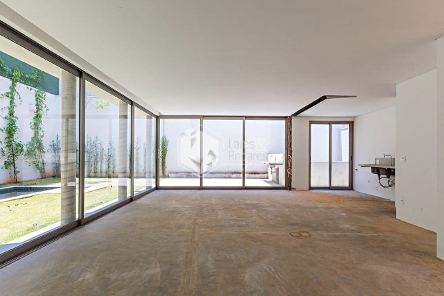 Imagem Casa com 4 Quartos à Venda, 480 m² em Alto De Pinheiros - São Paulo