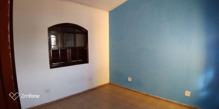 Imagem Sobrado com 4 Quartos à Venda, 200 m² em Interlagos - São Paulo
