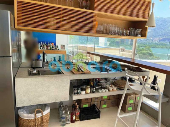 Imagem Cobertura com 3 Quartos à Venda, 202 m² em Ipanema - Rio De Janeiro Imagem Cobertura com 3 Quartos à Venda, 202 m² em Ipanema - Rio De Janeiro