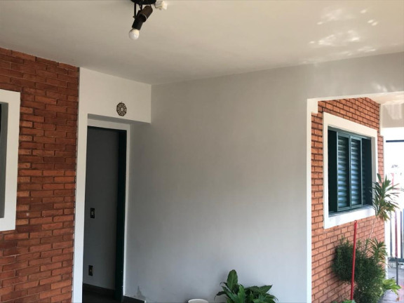 Imagem Casa com 3 Quartos à Venda, 172 m² em Centro - Araraquara Imagem Casa com 3 Quartos à Venda, 172 m² em Centro - Araraquara