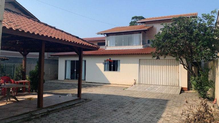 Imagem Sobrado com 2 Quartos à Venda, 416 m² em São João Do Rio Vermelho - Florianópolis Imagem Sobrado com 2 Quartos à Venda, 416 m² em São João Do Rio Vermelho - Florianópolis