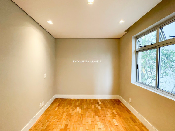 Imagem Apartamento com 3 Quartos à Venda, 218 m² em Jardim Paulista - São Paulo