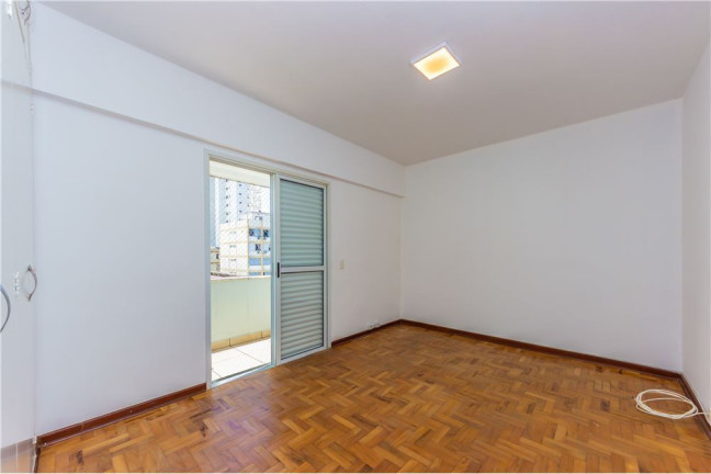 Imagem Imóvel com 3 Quartos à Venda, em Jardim Paulista - São Paulo Imagem Imóvel com 3 Quartos à Venda, em Jardim Paulista - São Paulo