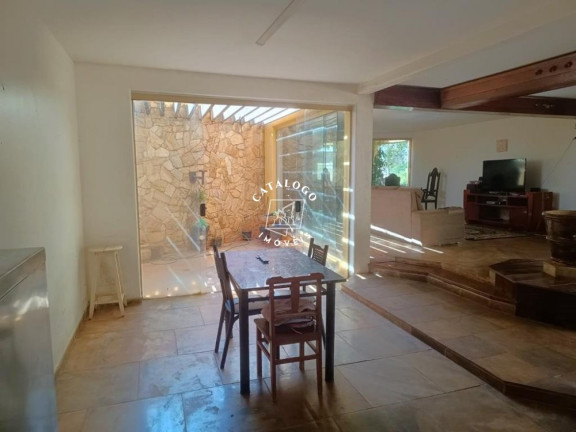 Imagem Casa com 4 Quartos à Venda, 318 m² em Jardim São Luiz - Ribeirão Preto Imagem Casa com 4 Quartos à Venda, 318 m² em Jardim São Luiz - Ribeirão Preto