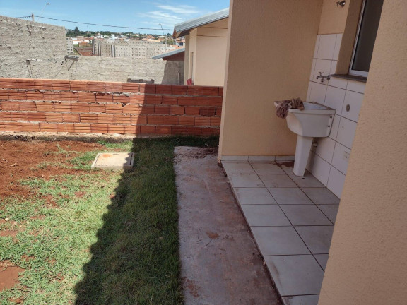 Imagem Casa com 2 Quartos à Venda,  em Loteamento Bem Te Vi I - Botucatu