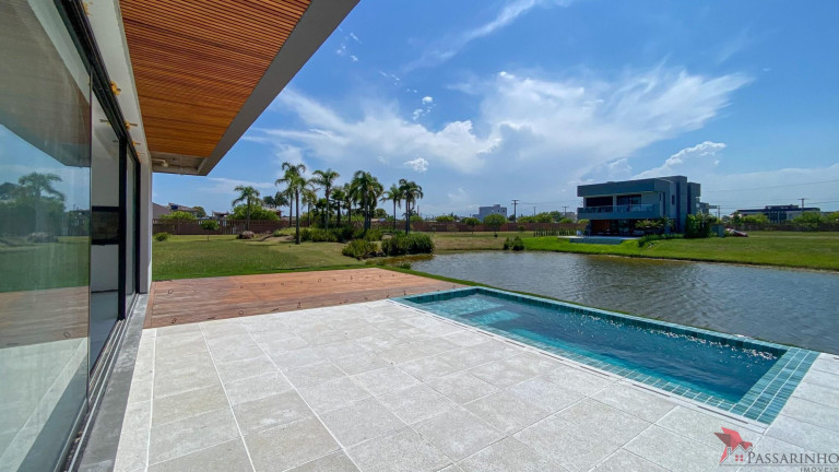 Imagem Casa de Condomínio com 4 Quartos à Venda, 400 m² em Praia Da Cal - Torres