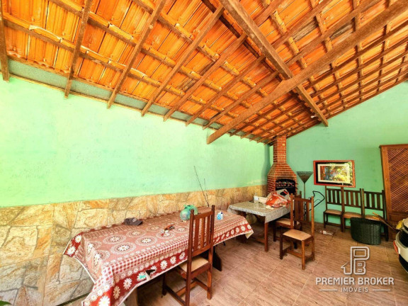 Imagem Casa com 3 Quartos à Venda, 134 m² em Albuquerque - Teresópolis Imagem Casa com 3 Quartos à Venda, 134 m² em Albuquerque - Teresópolis