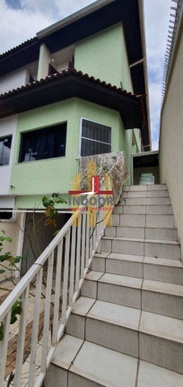 Imagem Casa com 4 Quartos à Venda, 205 m² em Vila Pedra Branca - São Paulo Imagem Casa com 4 Quartos à Venda, 205 m² em Vila Pedra Branca - São Paulo