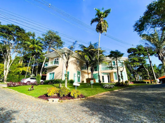 Casa com 4 Quartos à Venda, 242 m² em Vargem Grande - Teresópolis