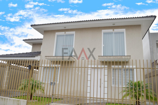 Imagem Casa com 3 Quartos à Venda, 272 m² em Alto Da Xv - Guarapuava