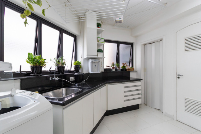 Imagem Apartamento com 3 Quartos à Venda, 190 m² em Aclimação - São Paulo Imagem Apartamento com 3 Quartos à Venda, 190 m² em Aclimação - São Paulo