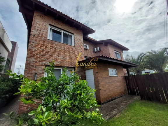 Imagem Casa de Condomínio com 5 Quartos à Venda, 220 m² em Atlantida - Xangri-la