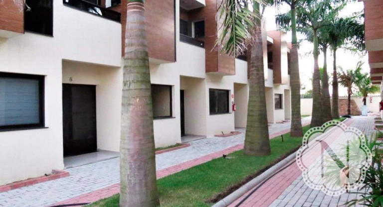 Imagem Sobrado com 2 Quartos à Venda, 68 m² em Suarão - Itanhaém Imagem Sobrado com 2 Quartos à Venda, 68 m² em Suarão - Itanhaém