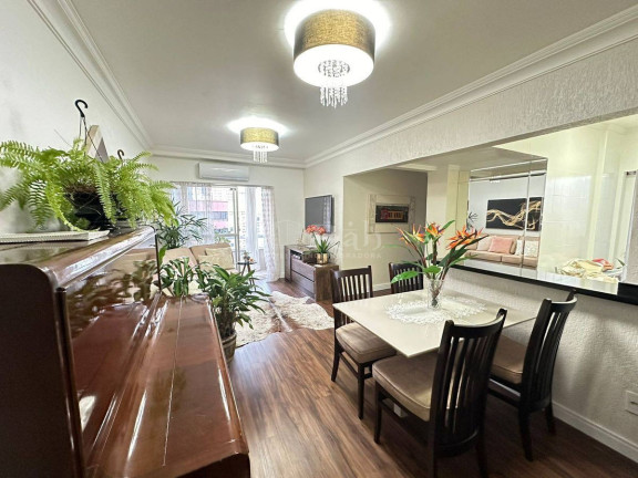 Apartamento com 2 Quartos à Venda, 77 m² em Centro - Balneário Camboriú