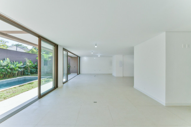 Imagem Casa com 4 Quartos à Venda, 620 m² em Santo Amaro - São Paulo Imagem Casa com 4 Quartos à Venda, 620 m² em Santo Amaro - São Paulo
