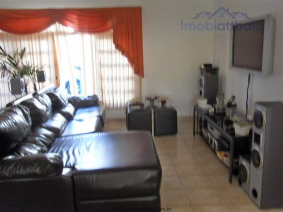 Imagem Casa com 3 Quartos à Venda, 1.080 m² em Jardim Itaperi - Atibaia