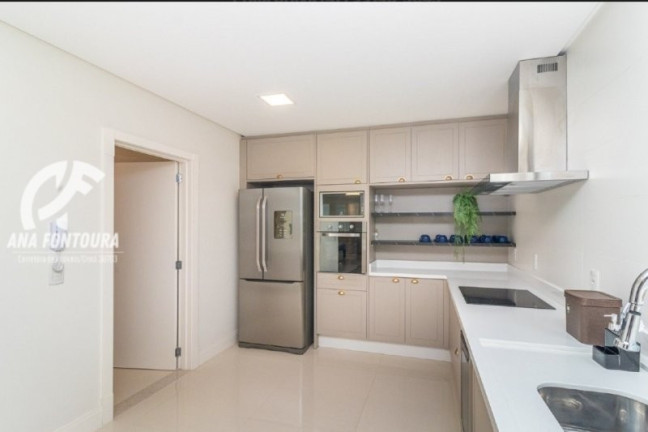 Imagem Apartamento com 4 Quartos à Venda, 240 m² em Centro - Balneário Camboriú Imagem Apartamento com 4 Quartos à Venda, 240 m² em Centro - Balneário Camboriú