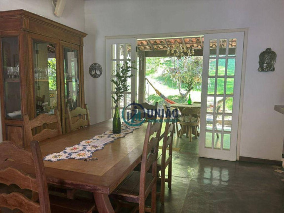 Imagem Casa com 3 Quartos à Venda, 300 m² em Itaipu - Niterói