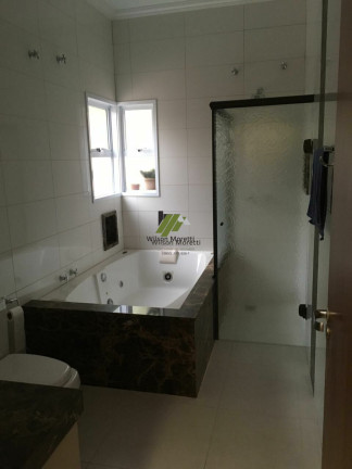 Imagem Casa com 3 Quartos à Venda, 287 m²