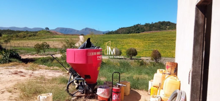 Imóvel com 7 Quartos à Venda, 750.000 m² em Zona Rural - Belo Vale