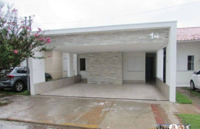 Casa com 3 Quartos à Venda,  em Parque Residencial Das Nações Indígenas - Cuiabá
