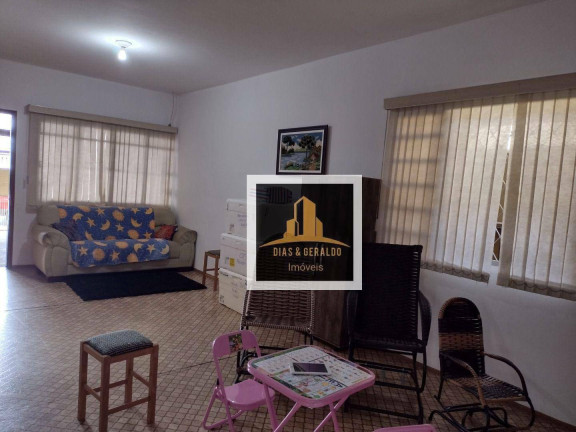 Imagem Casa com 3 Quartos à Venda, 159 m² em Conjunto Residencial Trinta E Um De Março - São José Dos Campos Imagem Casa com 3 Quartos à Venda, 159 m² em Conjunto Residencial Trinta E Um De Março - São José Dos Campos