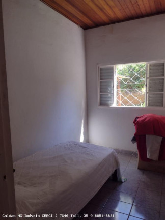 Imagem Casa com 2 Quartos à Venda, 55 m² em Pocinhos Do Rio Verde - Caldas