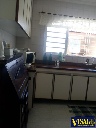 Imagem Casa com 3 Quartos à Venda, 250 m² em Cid. Jardim - Jacareí Imagem Casa com 3 Quartos à Venda, 250 m² em Cid. Jardim - Jacareí