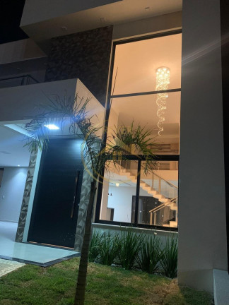 Imagem Sobrado com 3 Quartos à Venda, 258 m² em Swiss Park - Campinas Imagem Sobrado com 3 Quartos à Venda, 258 m² em Swiss Park - Campinas