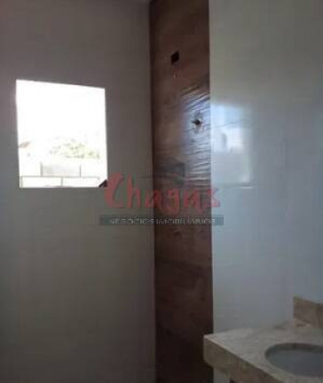 Imagem Casa com 2 Quartos à Venda, 62 m² em Golfinho - Caraguatatuba