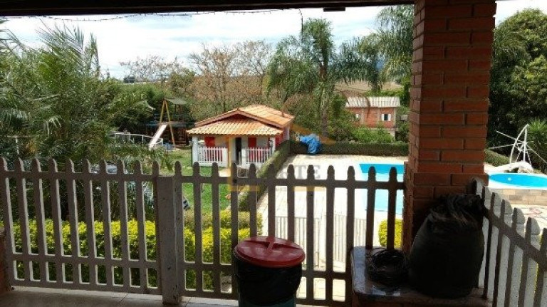 Imagem Sobrado com 3 Quartos à Venda, 4.000 m² em Jardim Maracanã - Atibaia Imagem Sobrado com 3 Quartos à Venda, 4.000 m² em Jardim Maracanã - Atibaia