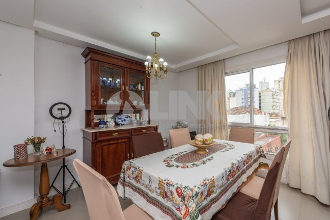 Imagem Apartamento com 3 Quartos à Venda, 103 m² em Centro Histórico - Porto Alegre Imagem Apartamento com 3 Quartos à Venda, 103 m² em Centro Histórico - Porto Alegre