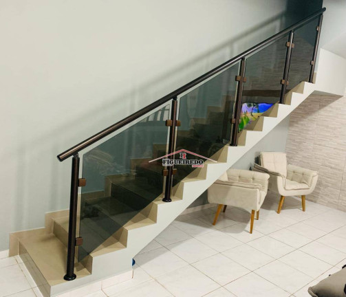 Imagem Casa com 3 Quartos à Venda, 250 m² em Vila Assunção - Praia Grande Imagem Casa com 3 Quartos à Venda, 250 m² em Vila Assunção - Praia Grande