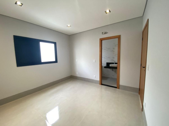 Imagem Casa com 3 Quartos à Venda, 213 m² em Condomínio Primor Das Torres - Cuiabá Imagem Casa com 3 Quartos à Venda, 213 m² em Condomínio Primor Das Torres - Cuiabá