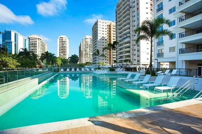 Imagem Apartamento com 4 Quartos à Venda, 193 m² em Barra Da Tijuca - Rio De Janeiro Imagem Apartamento com 4 Quartos à Venda, 193 m² em Barra Da Tijuca - Rio De Janeiro