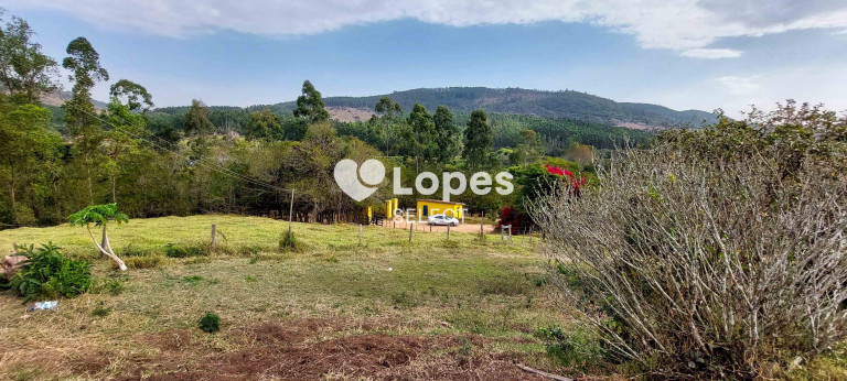Imagem Imóvel com 1 Quarto à Venda, 46 m² em área Rural De Amparo - Amparo