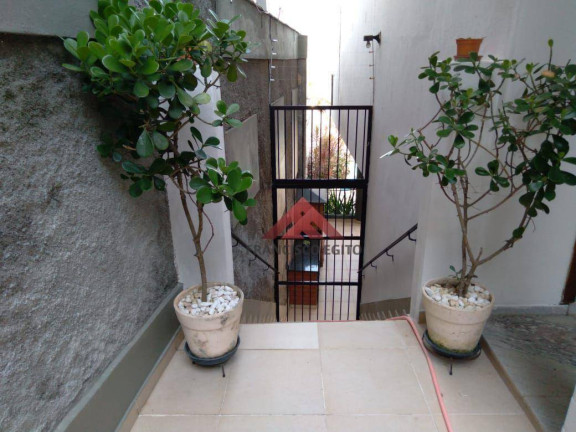 Imagem Casa com 5 Quartos à Venda, 600 m² em São Francisco - Niterói Imagem Casa com 5 Quartos à Venda, 600 m² em São Francisco - Niterói