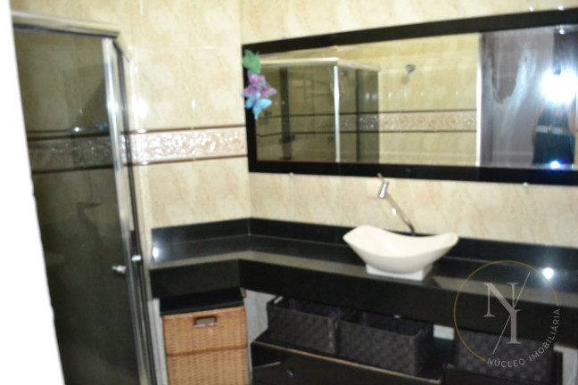 Imagem Casa com 3 Quartos à Venda, 520 m² em Parque Renato Maia - Guarulhos Imagem Casa com 3 Quartos à Venda, 520 m² em Parque Renato Maia - Guarulhos