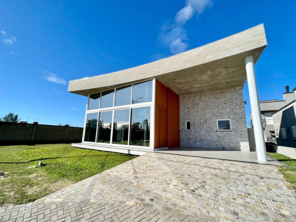 Imagem Casa com 3 Quartos à Venda, 400 m² em Caburé - Xangri-lá Imagem Casa com 3 Quartos à Venda, 400 m² em Caburé - Xangri-lá