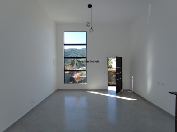 Imagem Casa com 3 Quartos à Venda, 295 m² em Terra Preta (terra Preta) - Mairiporã