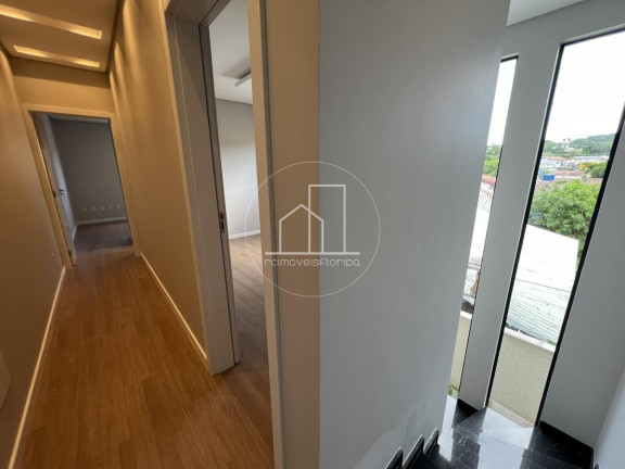 Imagem Casa com 3 Quartos à Venda, 135 m² em Ponta Das Canas - Florianópolis Imagem Casa com 3 Quartos à Venda, 135 m² em Ponta Das Canas - Florianópolis