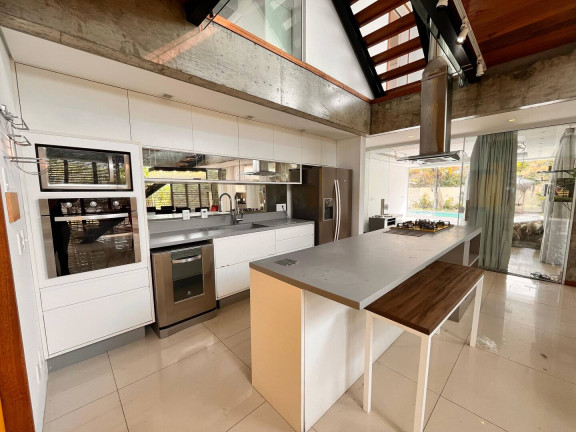 Imagem Casa com 3 Quartos à Venda, em Morro Das Pedras - Florianópolis Imagem Casa com 3 Quartos à Venda, em Morro Das Pedras - Florianópolis