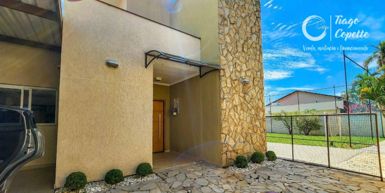 Imagem Casa com 4 Quartos à Venda, 579 m² em Jardim Tereza Cristina - Jundiaí Imagem Casa com 4 Quartos à Venda, 579 m² em Jardim Tereza Cristina - Jundiaí
